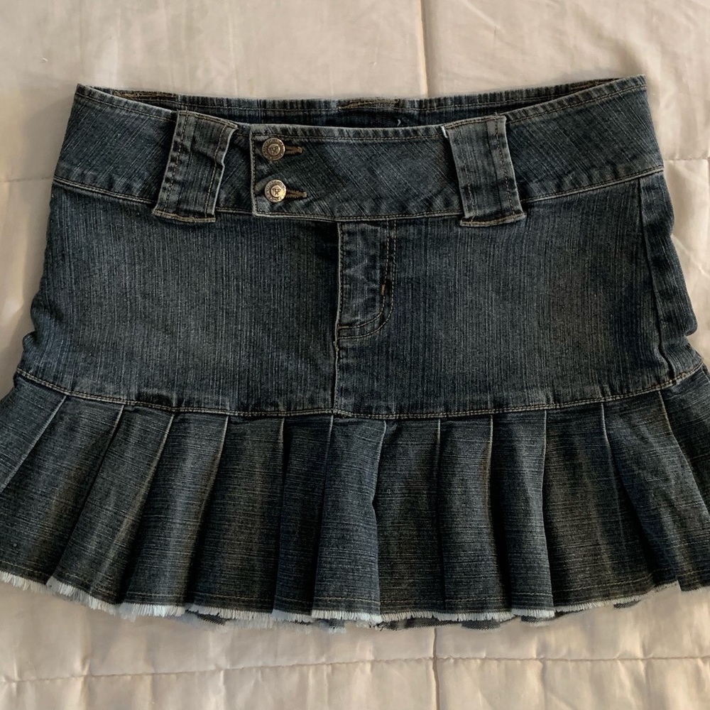 “Rampage” cute skirt! Size 5